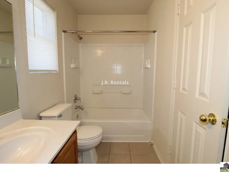 5611 Bertha Dr — Photo 67