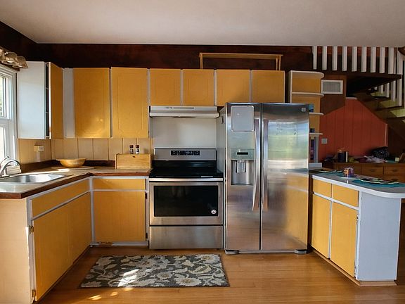 4th image of 84-102 Makau St