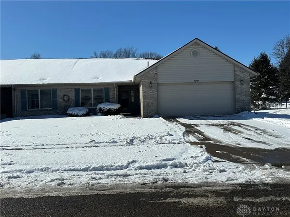 6747 Grovebelle Dr, Dayton, OH 45424