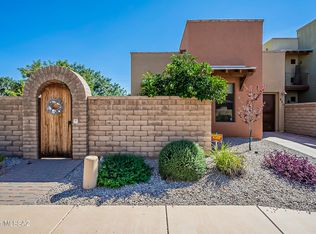 170 E Castlefield Cir, Tucson, AZ 85704