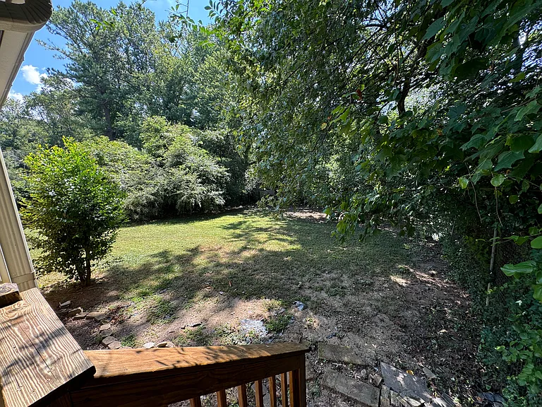 3063 Anthony Dr — Photo 6