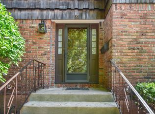 35 Garfield Ave, Glen Head, NY 11545