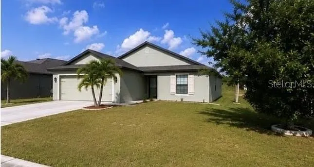 3 bed, 2.0 bath, 1540 sqft, $2,500 — Photo 2
