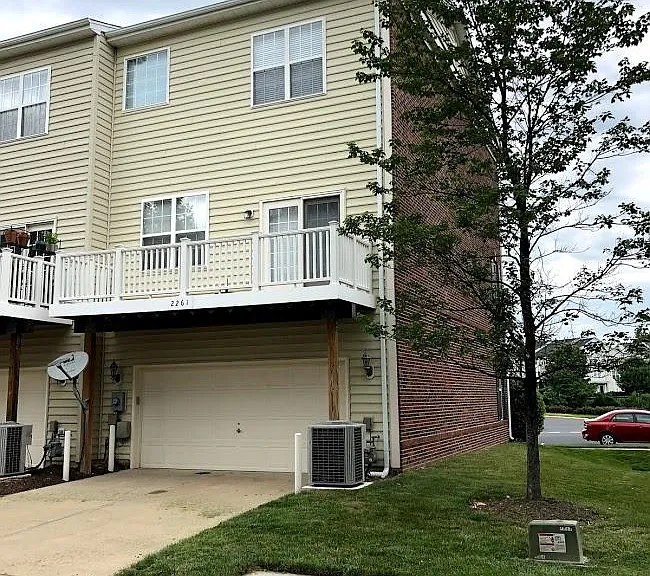 End Unit Town Home