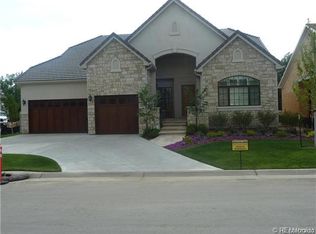 7606 S Overlook Way, Littleton, CO 80128