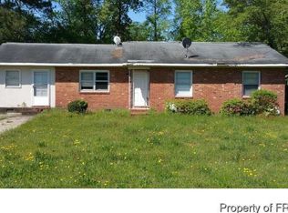1330 Oakland Rd, Saint Pauls, NC 28384