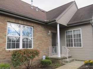 1571 Cambridge Ave SW, North Canton, OH