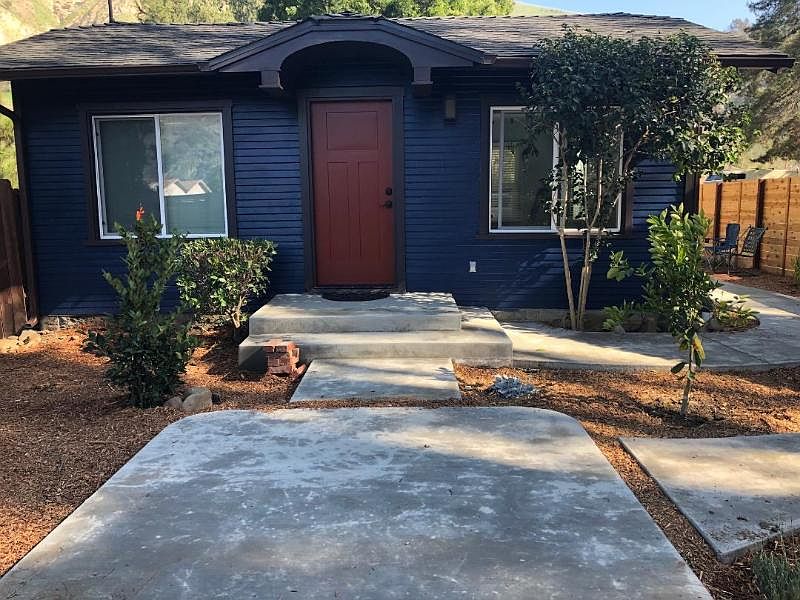 1st image of 8848 N Ventura Ave
