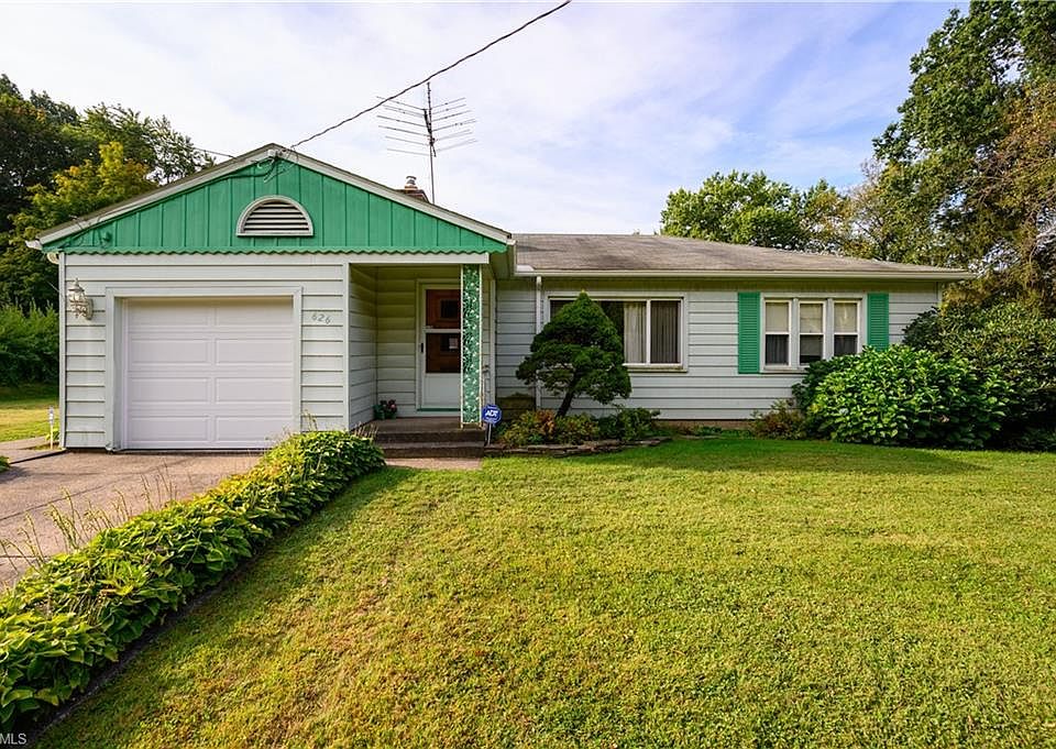 1st image of 626 Magnolia Ave