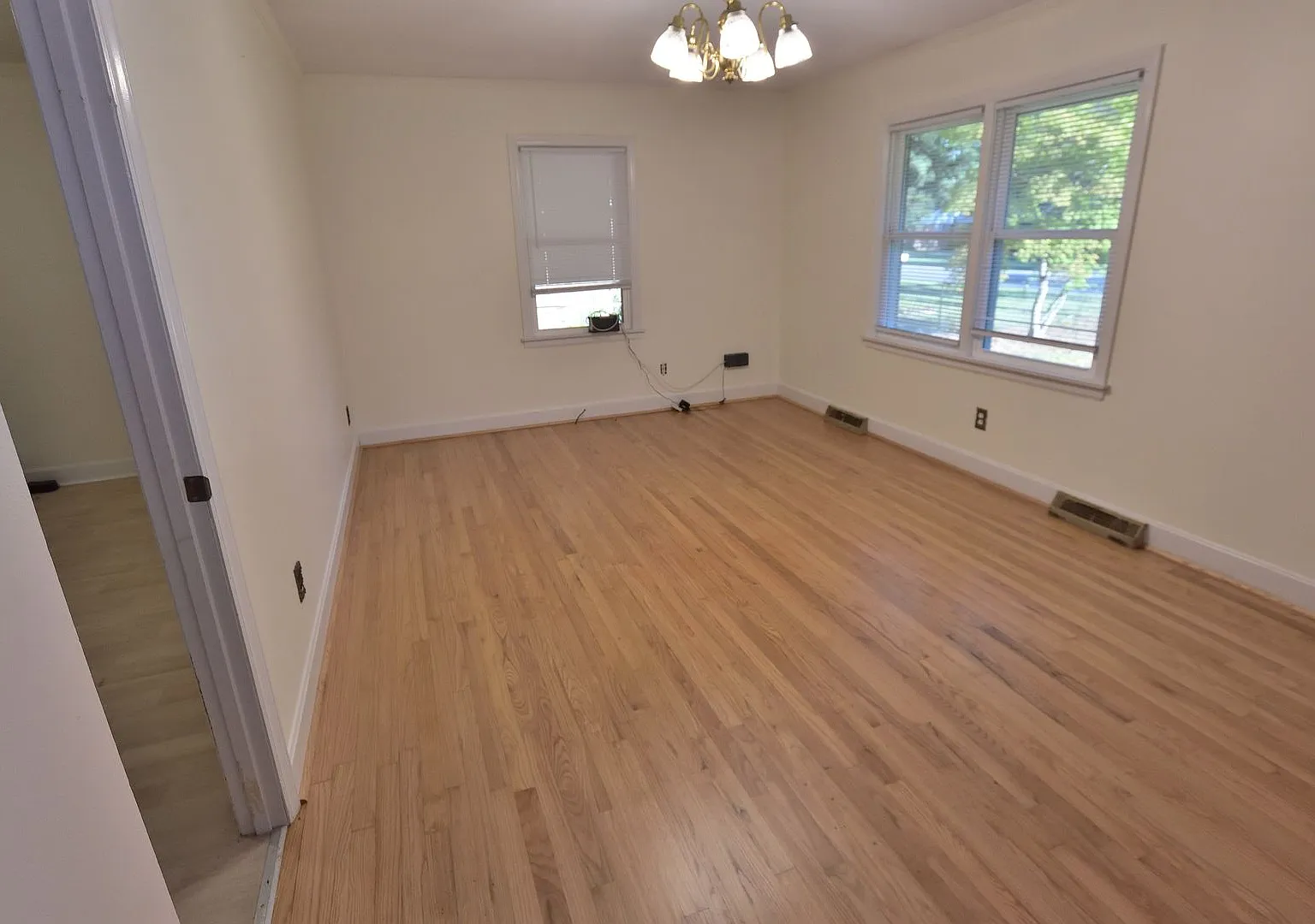 625 Powell Drive — Photo 2