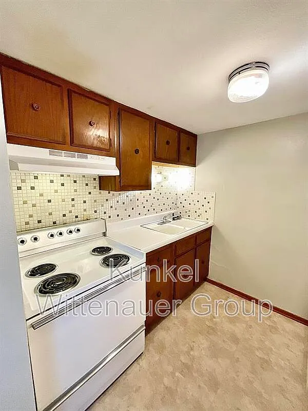 1 bed, 1.0 bath, 500 sqft, $695 — Photo 4