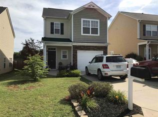 305 Stonewood Crossing Dr, Boiling Springs, SC 29316