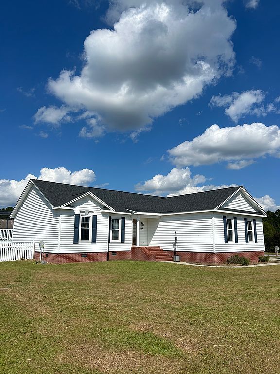 103 Summer Wind Dr - Property Image
