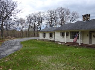 978 Buckfield Rd, South Paris, ME 04281