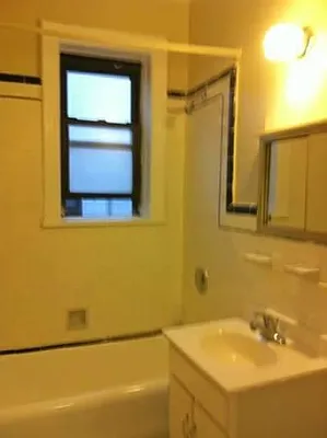 Rented by Voro NYC | media 12