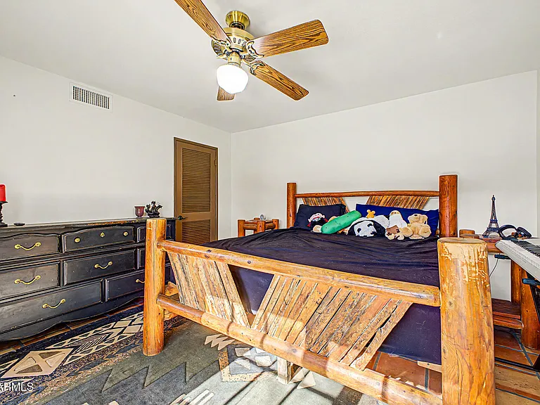6510 E Dixileta Dr — Photo 22