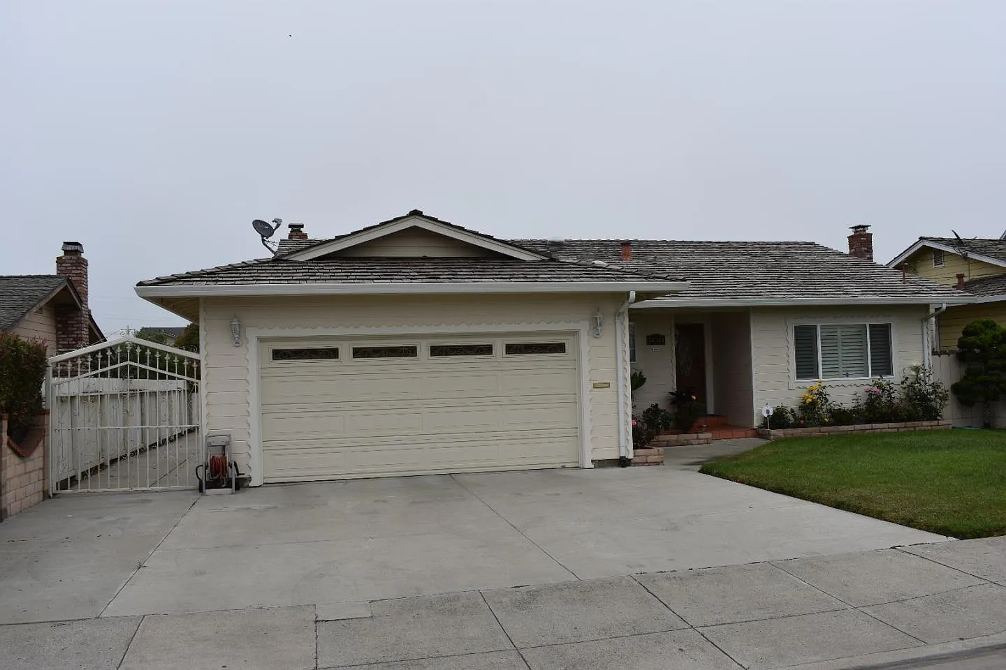 10521 McDougall St photo 1