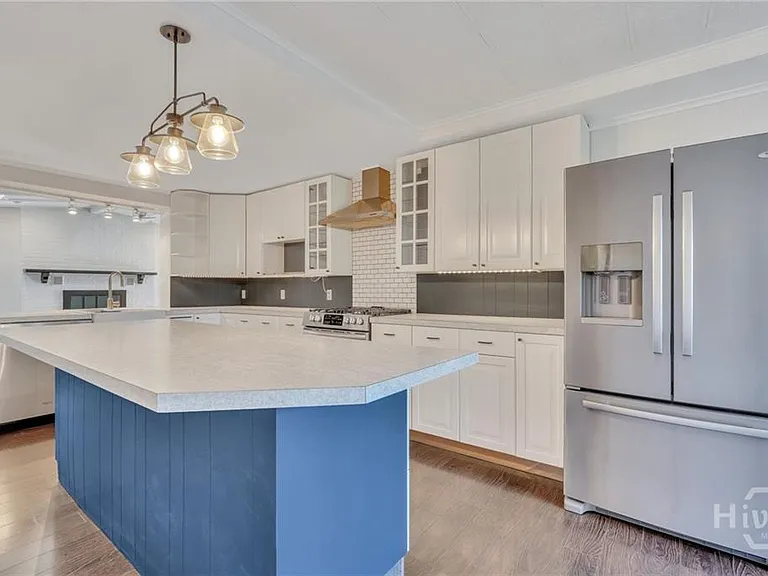 2337 Shirley Dr — Photo 14