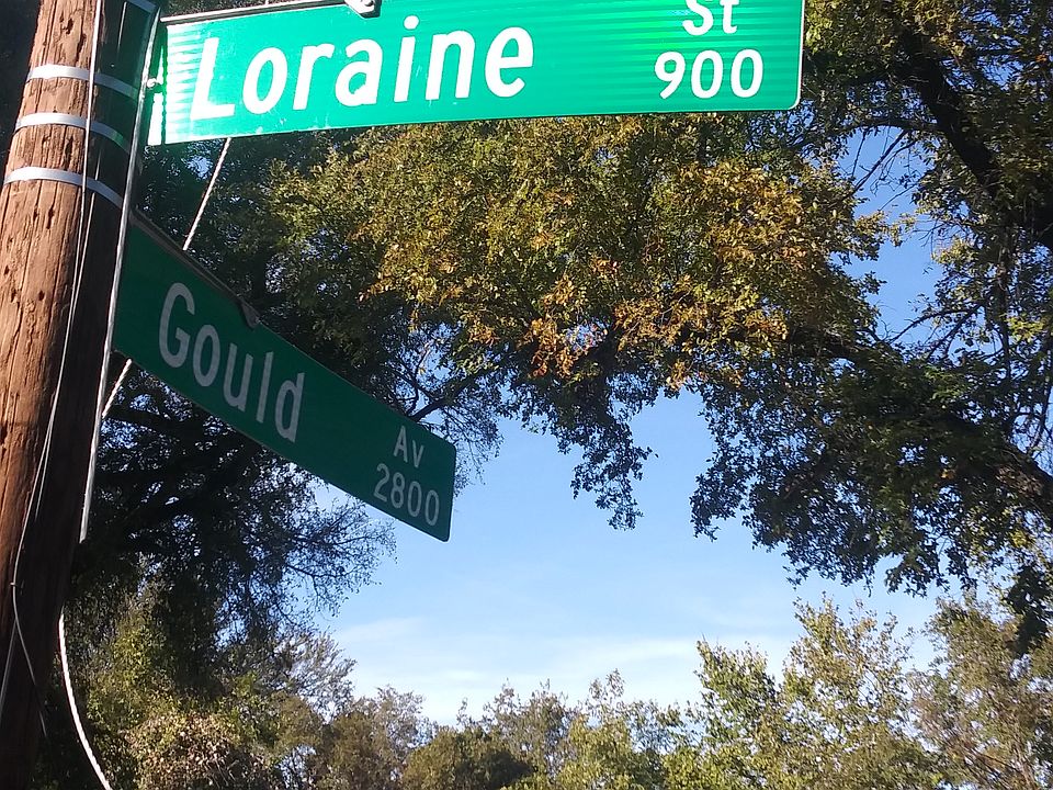 1st image of 1050 NW Loraine St