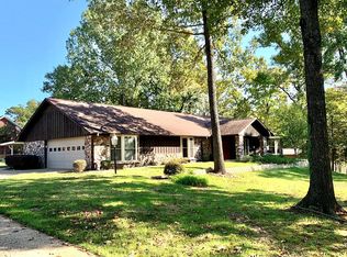 6506 Skyline Dr, Texarkana, AR 71854