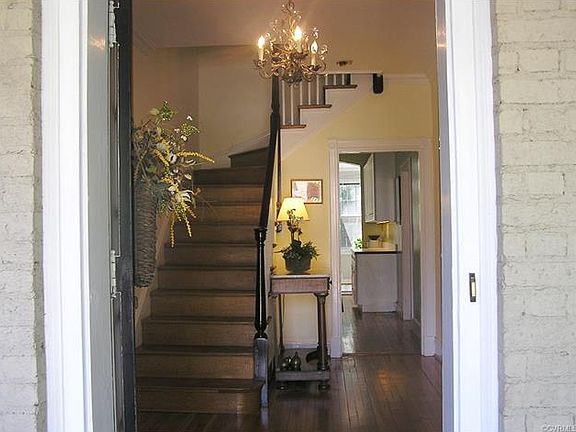 3rd image of 3229 Kensington Ave