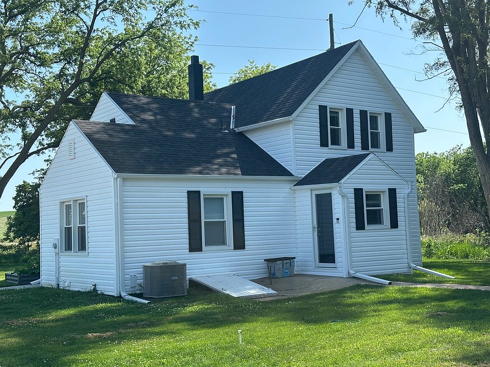 2nd image of 2111 County Road 27