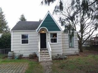 10522 N Park Ave N, Seattle, WA 98133