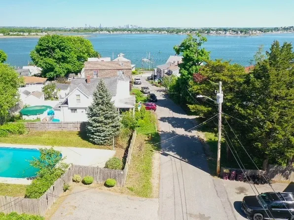 39 Squanto Rd, Weymouth, MA 02191