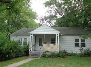 8139 James A Reed Rd, Kansas City, MO 64138