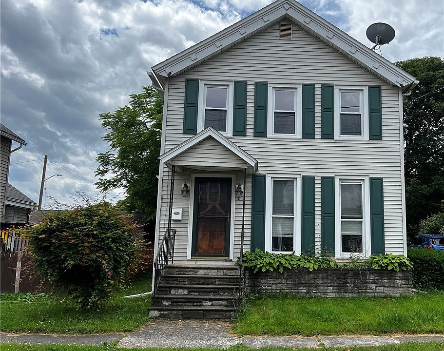 1st image of 51 John St