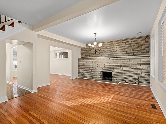 5th image of 6127 Washington Blvd