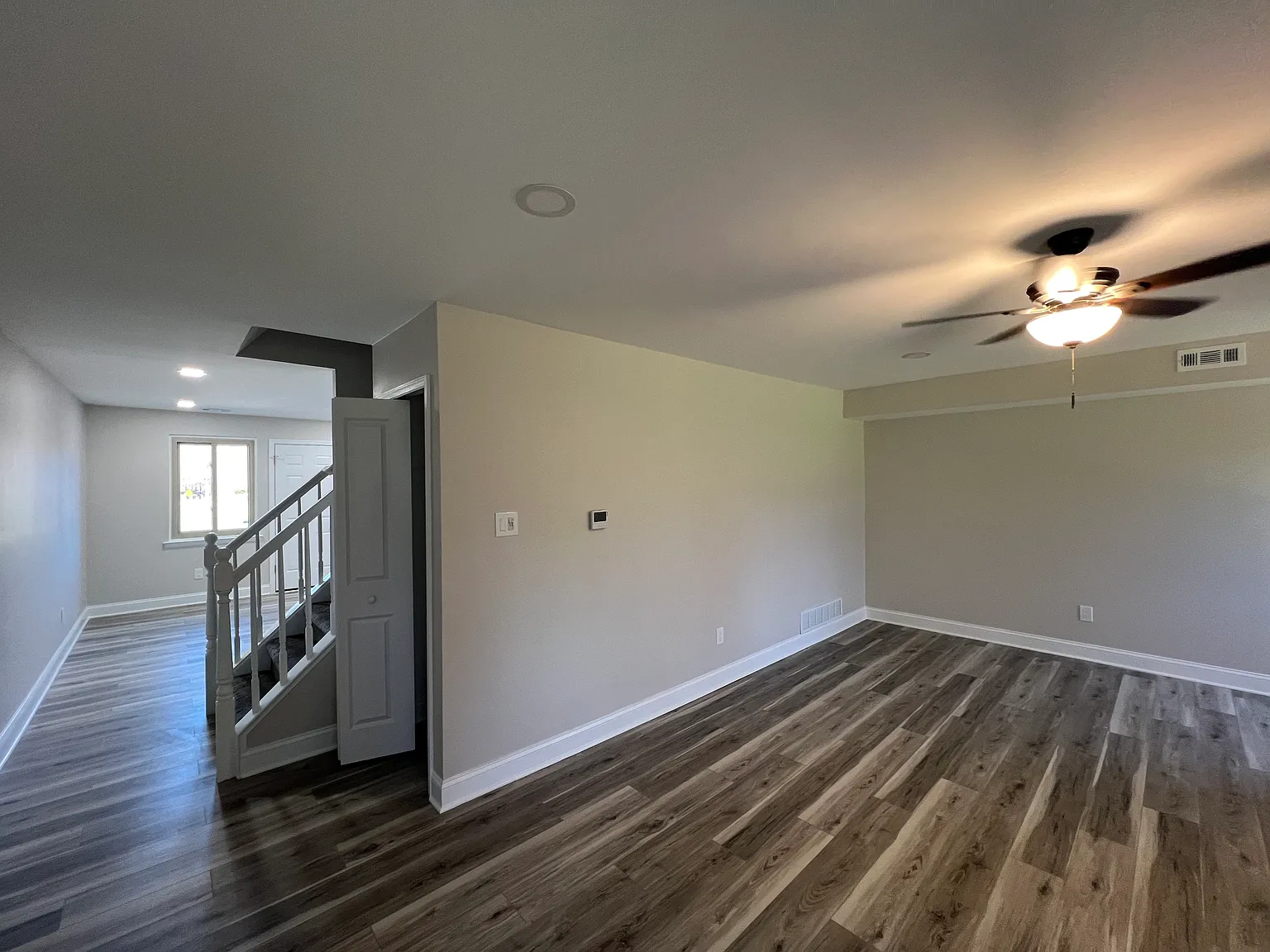4913 Oxford Ct — Photo 4