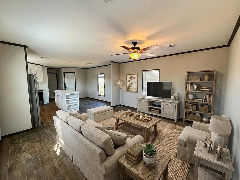 100 Parma Ct #POND134 — Photo 5
