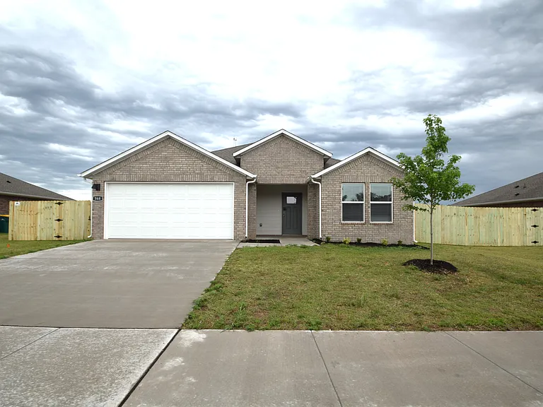568 Colorado St — Photo 1