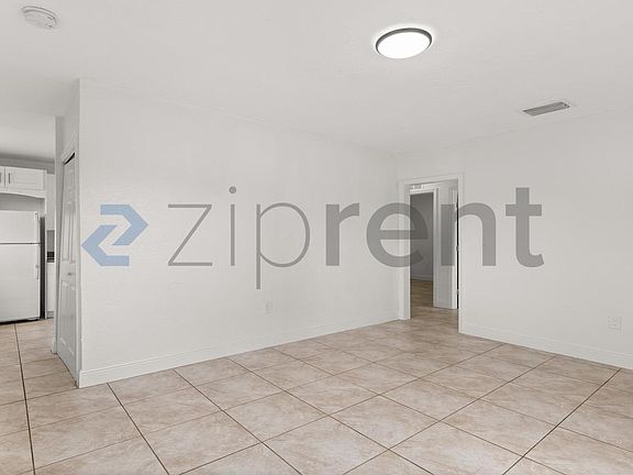 3rd image of 277 NW 81st St