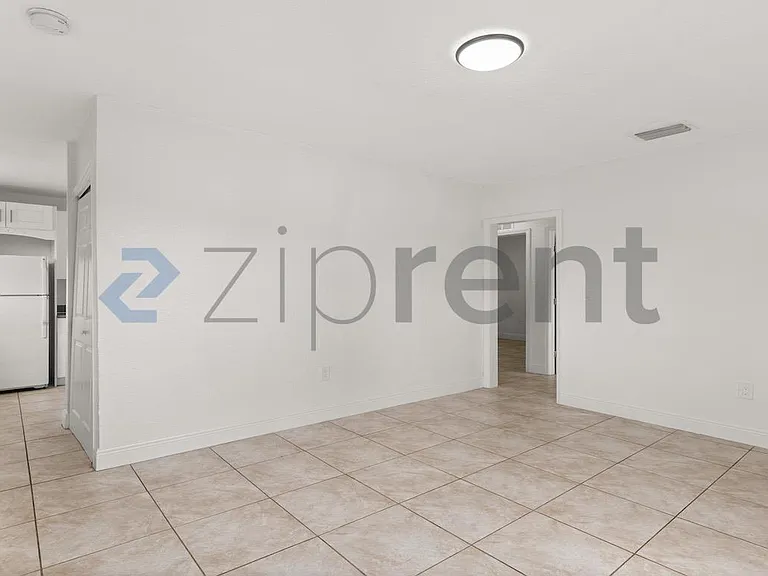 277 NW 81st St — Photo 3