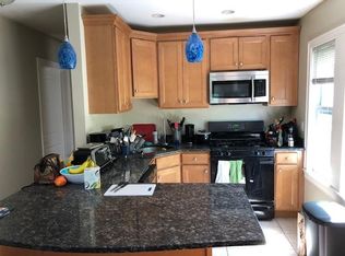 27 Fairfax St #2, Somerville, MA 02144