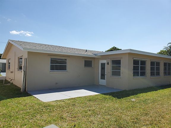 5th image of 7113 NW 57th Court