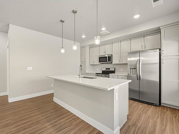 2nd image of 4260 Vulcan Creek Dr #201