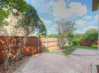 3922 Bach Blvd, Carrollton, TX 75007