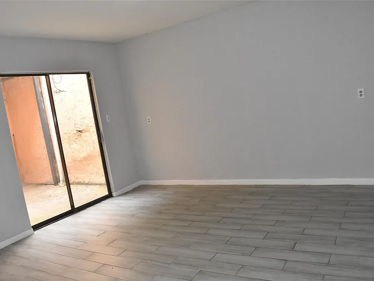 11411 Harwin Dr #19 — Photo 10
