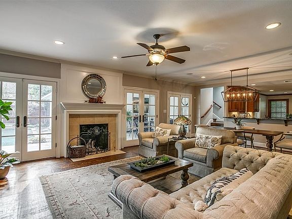 5th image of 6106 Royalton Dr