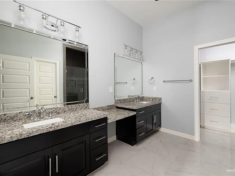 5307 N Crown Point — Photo 8