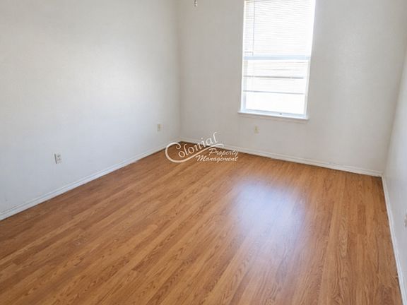5th image of 1111 Horizon Dr #D