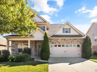 3013 Greenway Cir SE, Owens Cross Roads, AL 35763