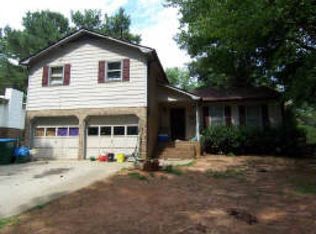 438 Wayward Wind Dr, Lilburn, GA 30047