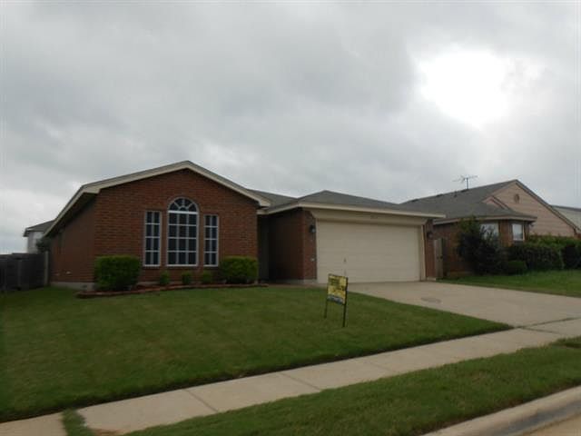 1st image of 8113 Sweetwater Ln