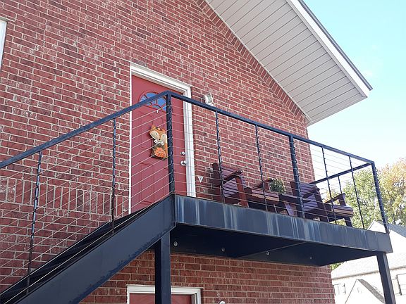 4th image of 427 S Blakeley St APT B