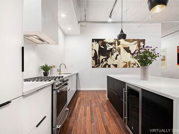 4th image of 383 W Broadway #3S