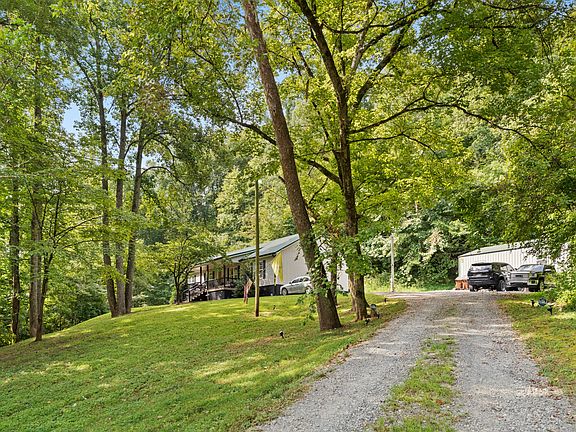 4th image of 6461 Vestal Hollow Rd
